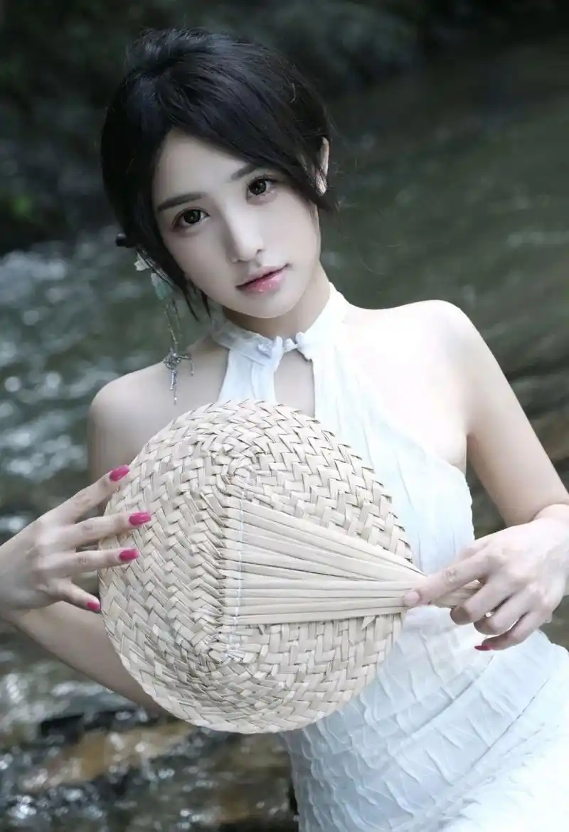 双线叙事热播电视剧分析